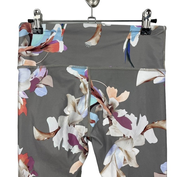 Athleta Elation 7/8 Tight Floral Paradise Grey - Picture 5 of 5
